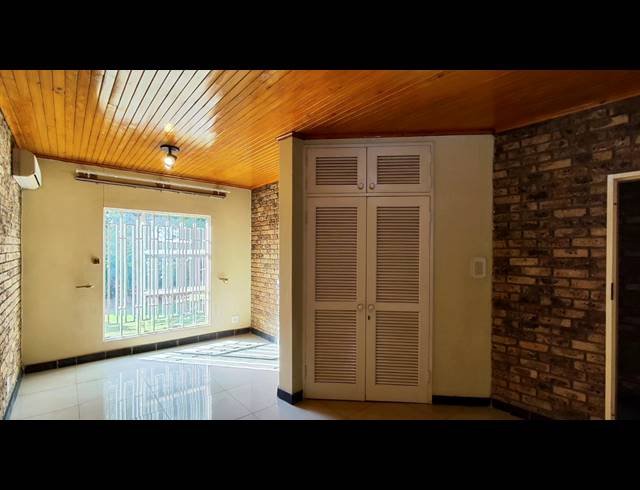 3 BEDROOM FREESTANDING FOR SALE IN SUNWARD PARK